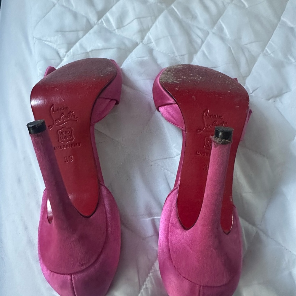 Women’s Christian  louboutin heels size 39 (US 8) - Picture 10 of 11